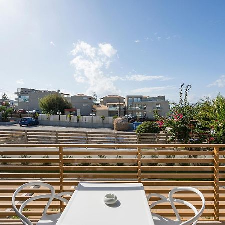 Ostrakon Suites Agia Marina Zewnętrze zdjęcie